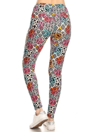5-inch Long Yoga Style Banded Lined Damask Pattern Printed Knit Legging With High Waist