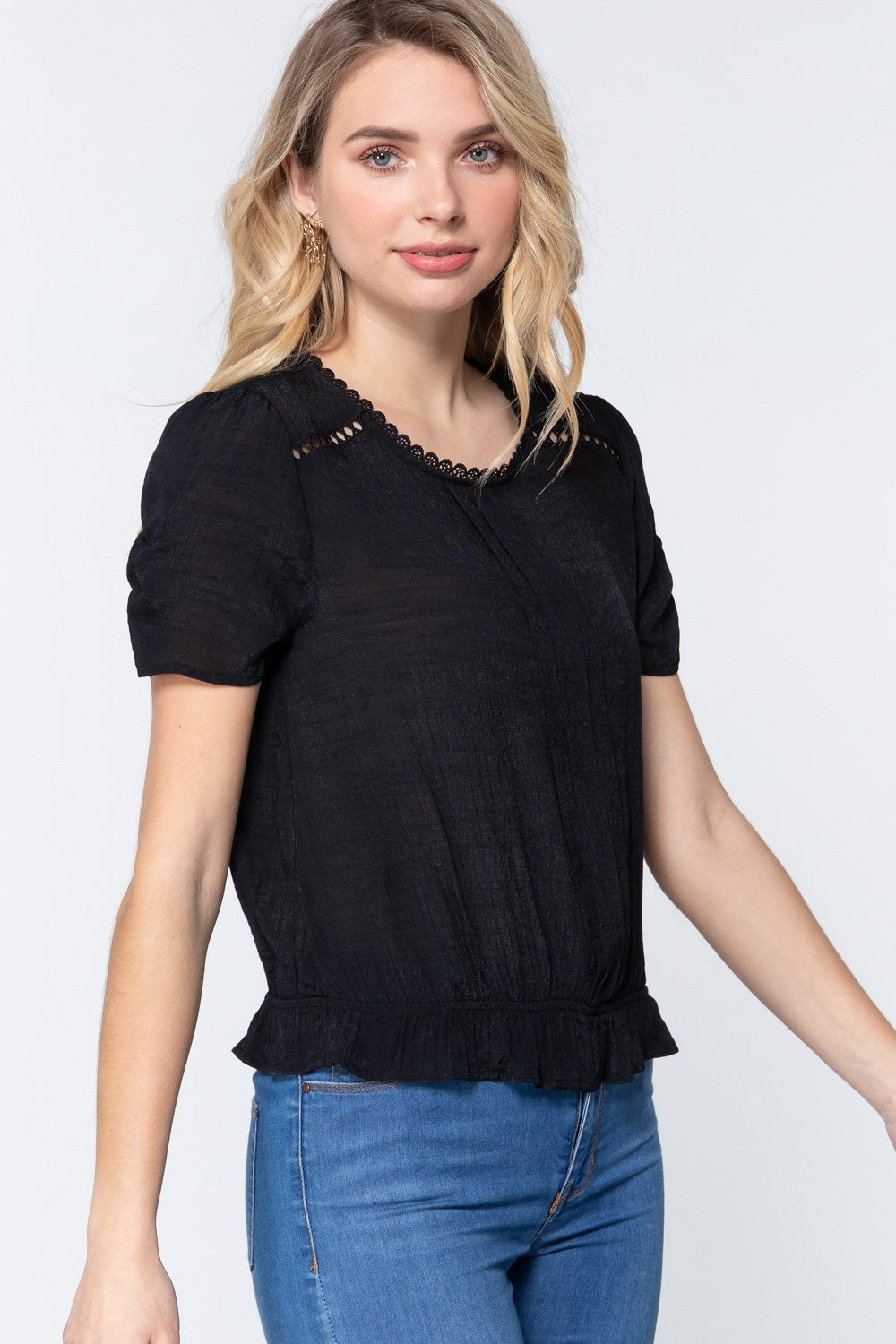 Short Shirring Slv Pleated Woven Top