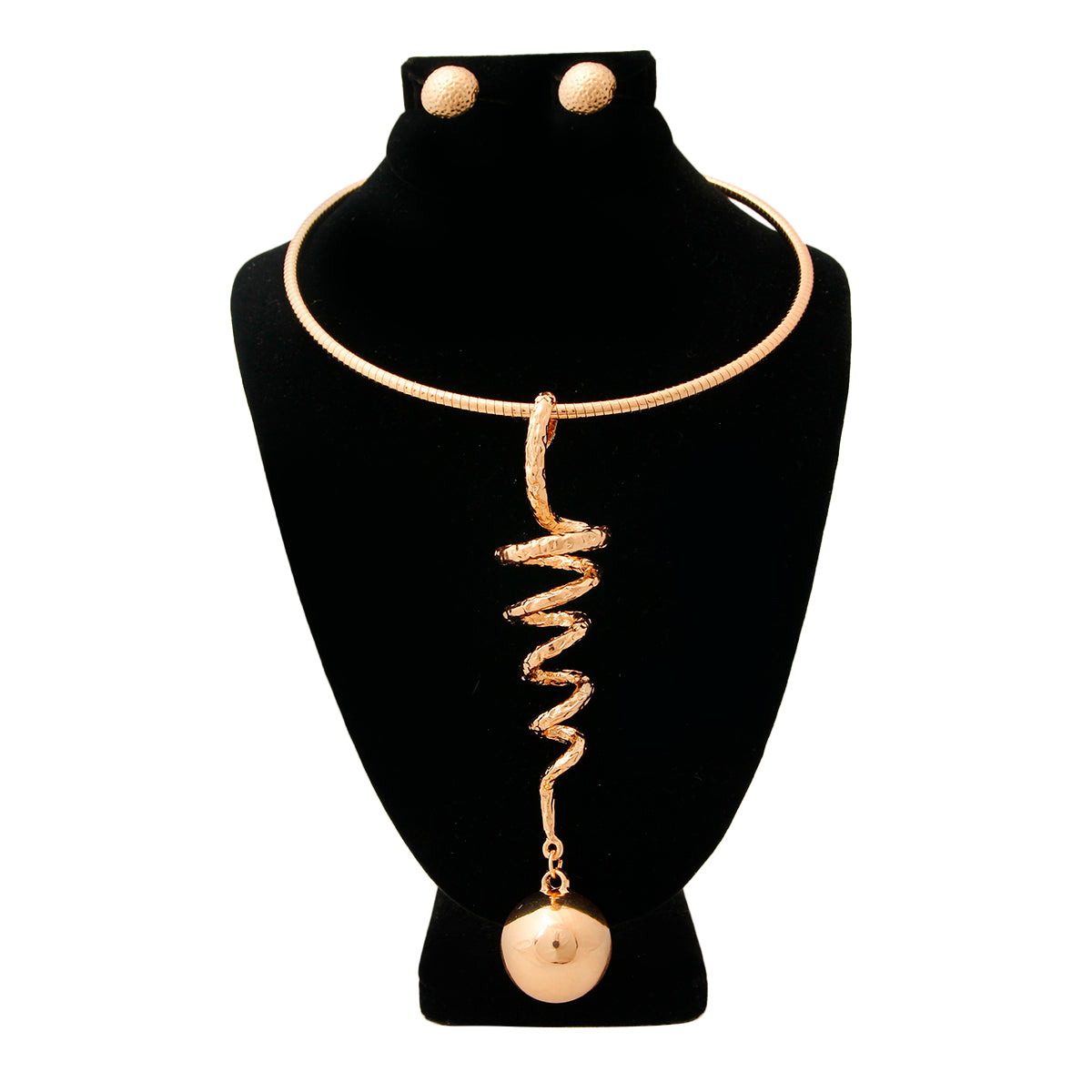 Gold Spring Pendant Choker Set