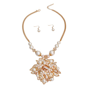 Pale Pink Pearl Pendant Set