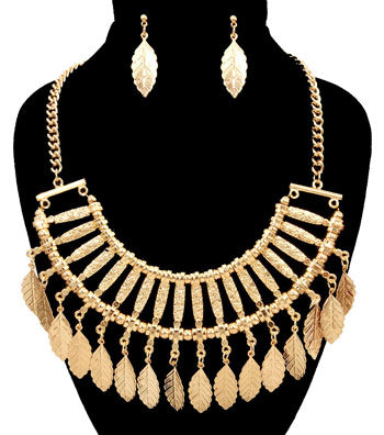Gold Textured Detail and Leaf Fringe Necklace Set